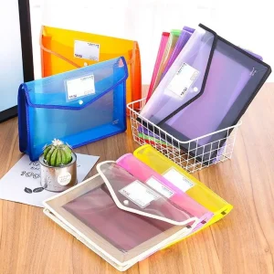 pochette plastique élégante